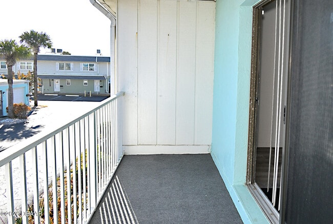 Building Photo - 2850 Ocean Shore Blvd