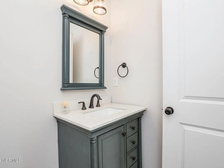 Building Photo - 146 Gander Dr