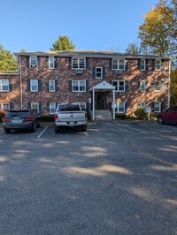 Building Photo - 33 Garden Rd