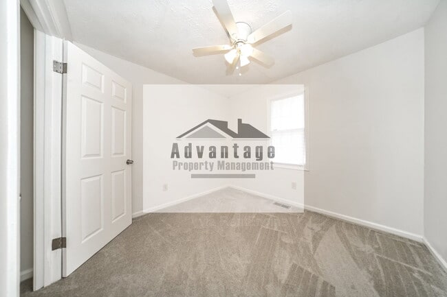 Building Photo - 1345 D F Fuller Dr