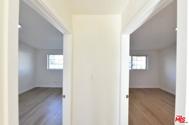 Building Photo - 3125 Jacinto Ave