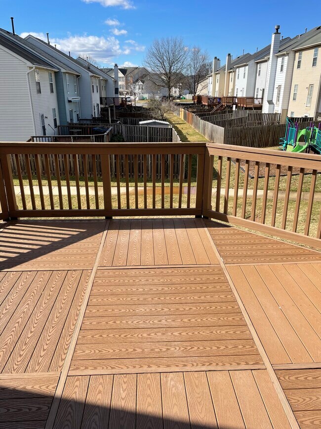 Building Photo - 509 Sugarbush Cir