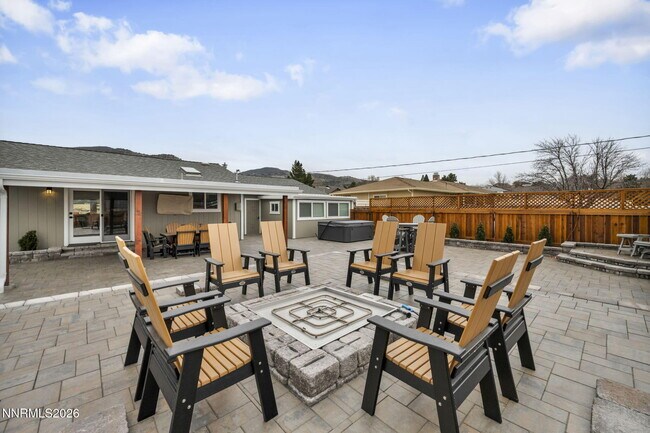 Building Photo - 13745 Kewanna Trail