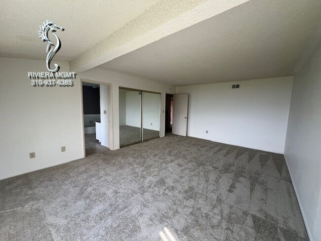 Building Photo - 5 bedroom 4 bath in Rancho Palos Verdes