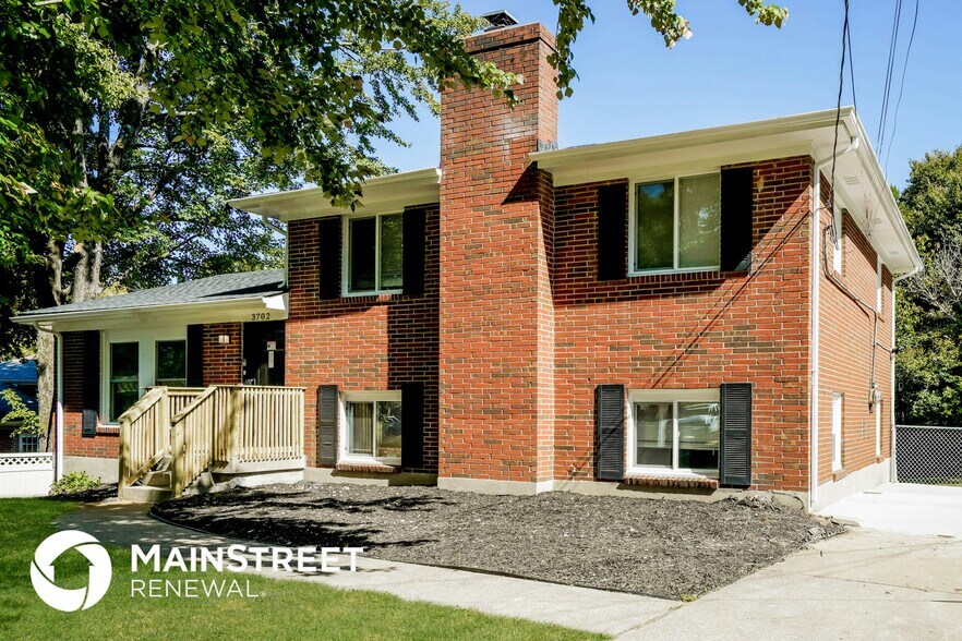 Building Photo - 3702 Iron Horse Way