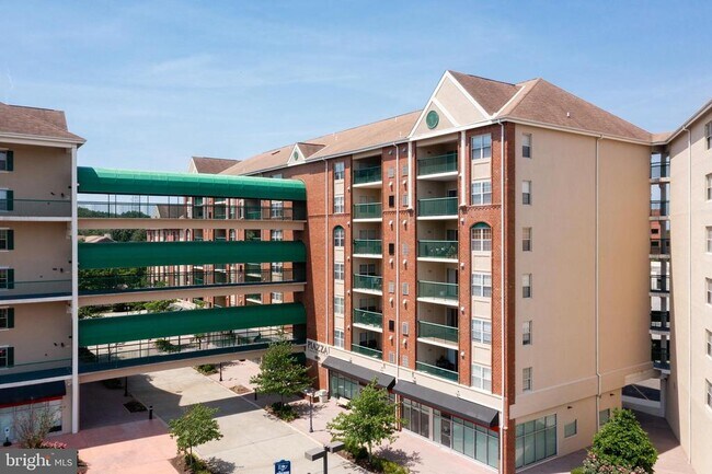 Building Photo - 6072 Main St