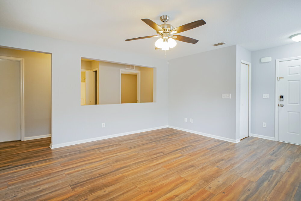 Building Photo - 192 Brookfall Dr