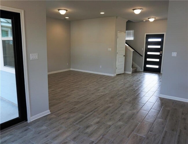 Building Photo - 2308 Pecan Island Dr