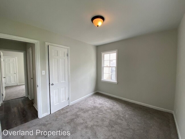 Building Photo - 3 br, 1 bath House - 19601 Sunset Dr