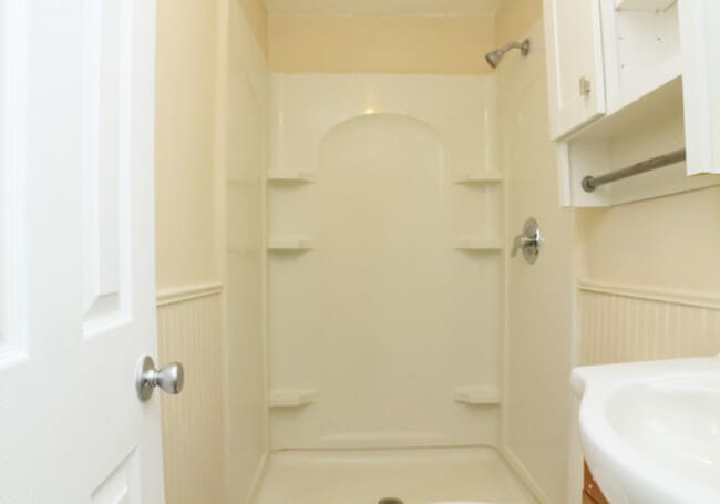 Building Photo - 1121 N 29th St