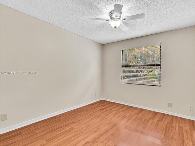 Building Photo - 10731 NW 16th Ct
