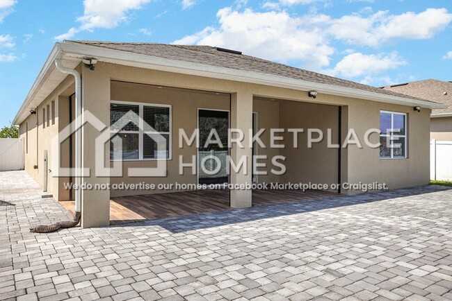 Building Photo - 1867 Rustic Falls Dr