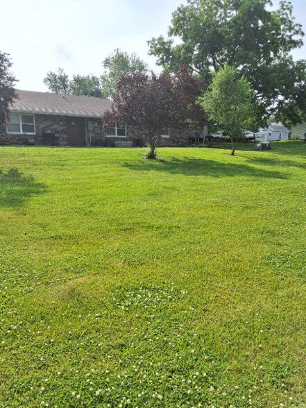 Primary Photo - 18 2nd St