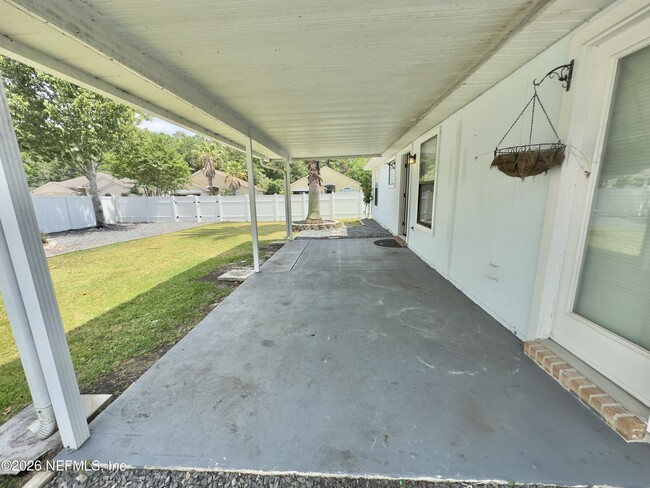 Building Photo - 248 Dover Bluff Dr