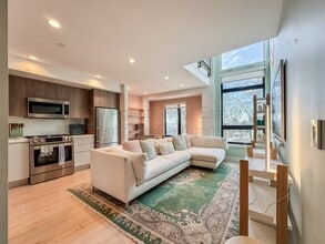 Building Photo - 2747 San Pablo Ave