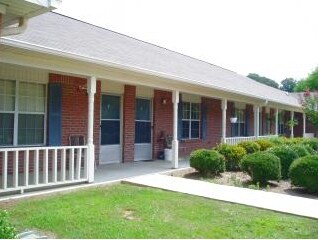 Primary Photo - Meadowcrest Apartments