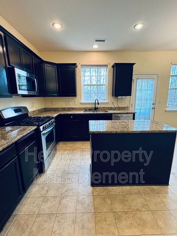 Building Photo - 3705 Morman Springs Ln