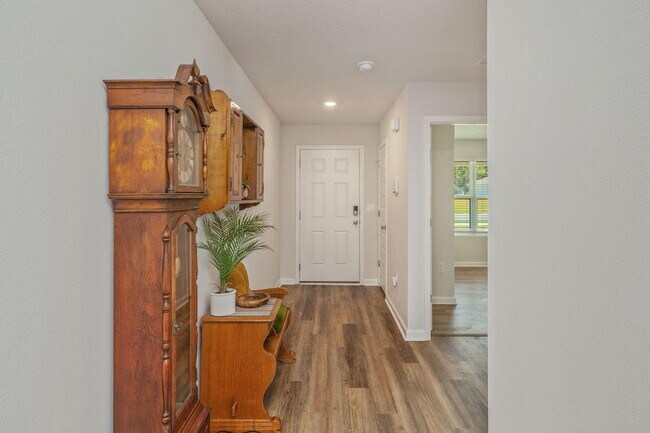 Building Photo - 3041 Heritage Plantation Blvd