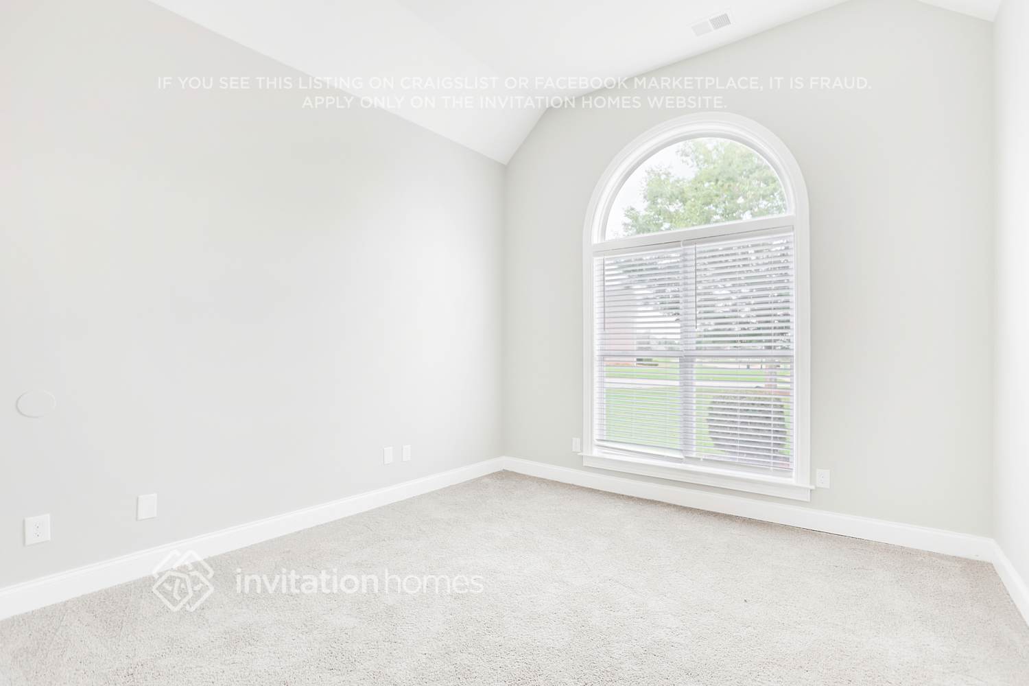 Building Photo - 1135 Rowanshyre Cir