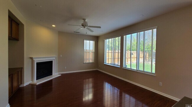 Building Photo - 5018 Brown Ln