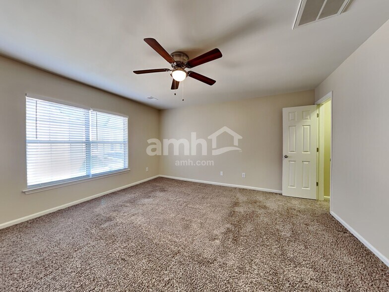 Building Photo - 110 Pristine Ct