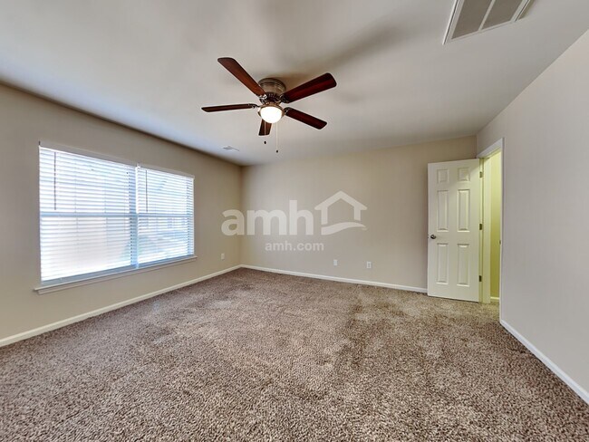 Building Photo - 110 Pristine Ct
