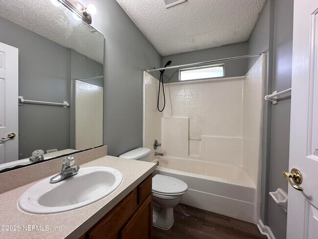 Building Photo - 1295 Highfield Ln