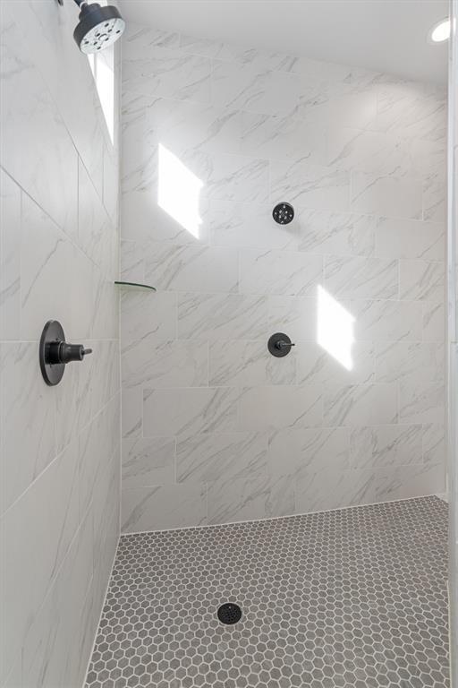 Building Photo - 264 Wellborn Rd