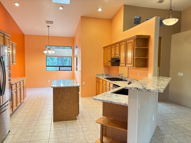 Building Photo - Beautiful Home in West Sedona