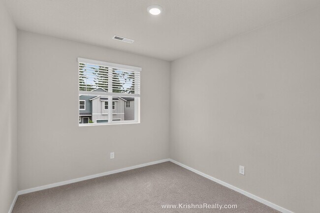 Building Photo - NEW CONSTRUCTION 4 Bed, 2 Bath DR Horton Home in Fircrest Meadows – Prime Location, Quiet Neighbo...