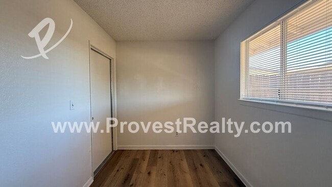Building Photo - 12780 Redwing Rd