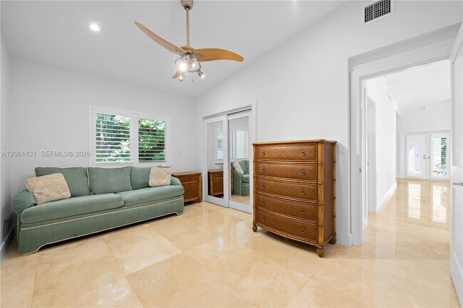 Building Photo - 12200 SW 74th Ct