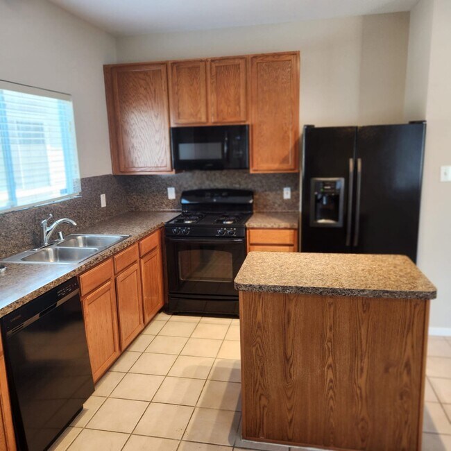 Building Photo - 21842 Mossy Field Ln
