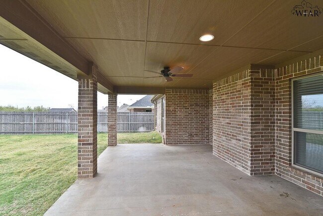 Building Photo - 5022 Cy Young Dr
