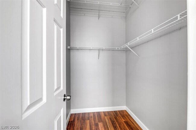 Building Photo - 7855 Windward Rd