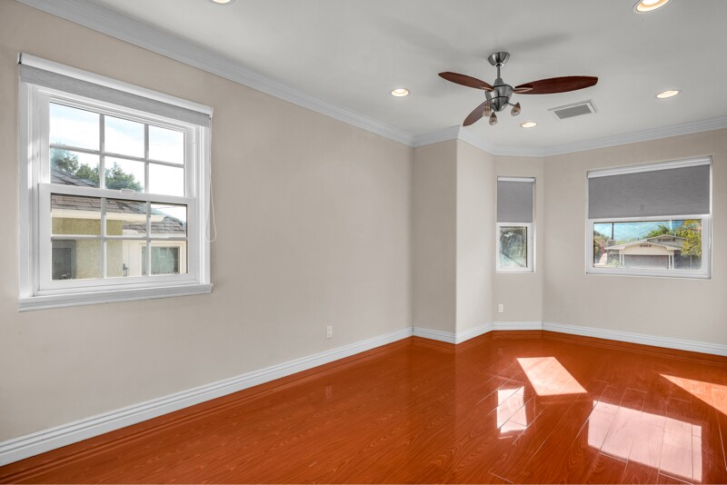 Building Photo - 4316 Briggs Ave