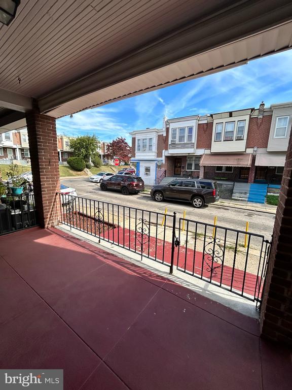 Building Photo - 5828 N American St