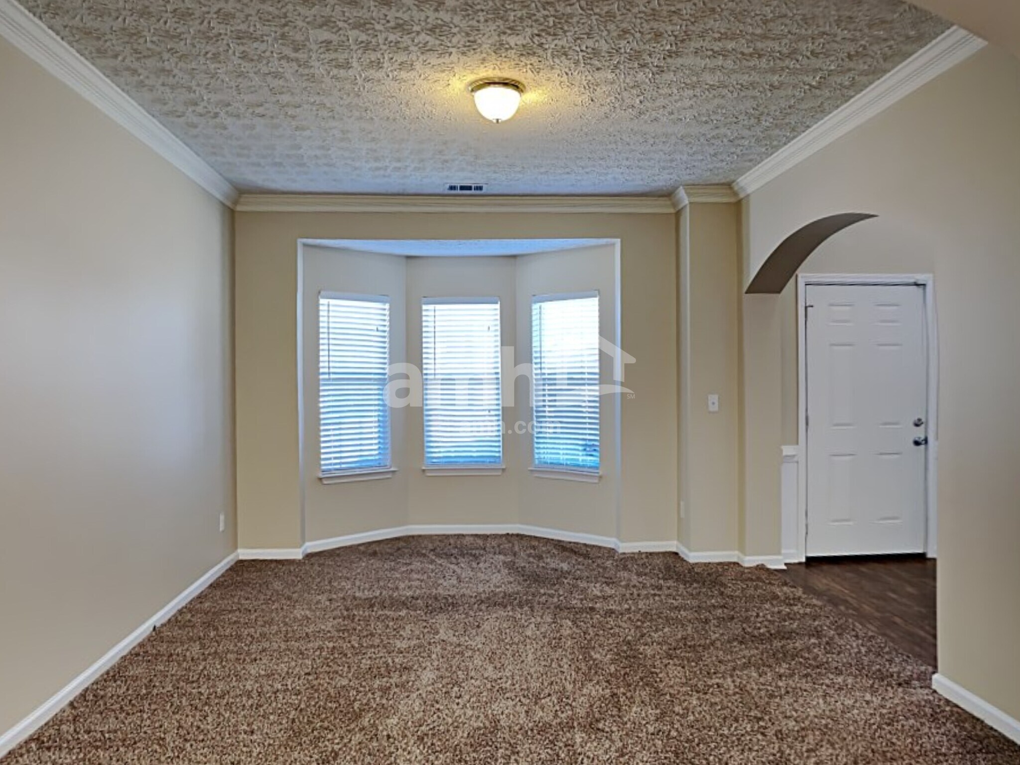 Building Photo - 531 Gables Ct