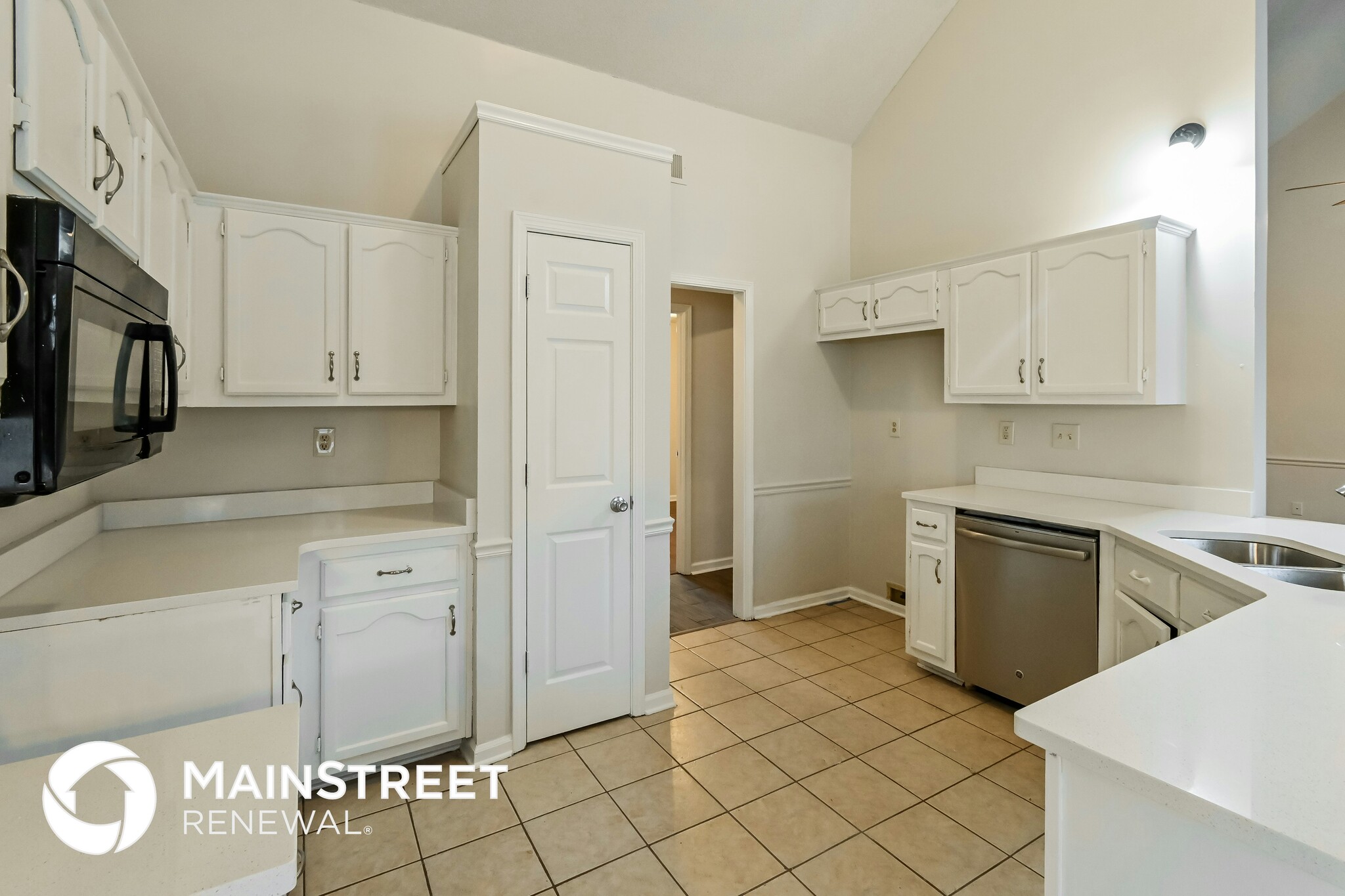 Building Photo - 3811 Westridge Dr