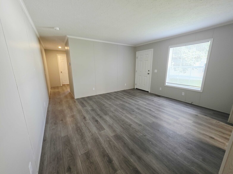 Building Photo - 3618 Juniper St