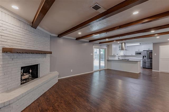 Building Photo - 5016 Emerald Lake Dr