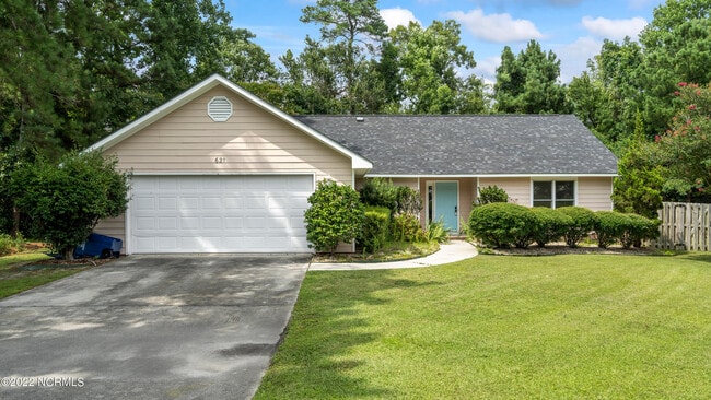 Primary Photo - 621 Clover Dr