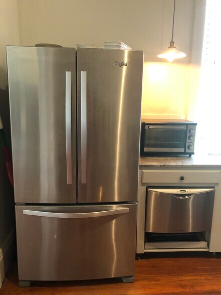 Fridge/Dishwasher - 1358 Constance St