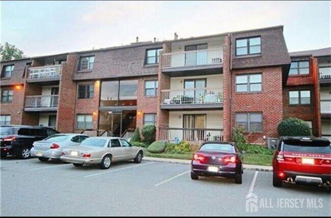 Primary Photo - 101 Beverly Hl Ter