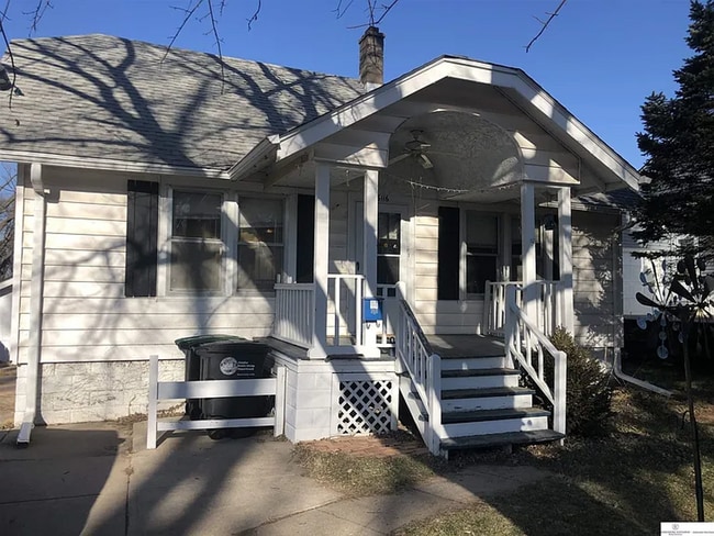 Building Photo - 6116 Pinkney St