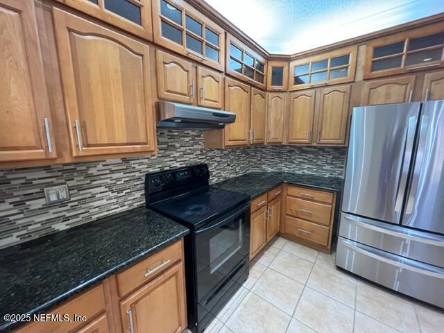 Building Photo - 2127 Forest Gate Dr W