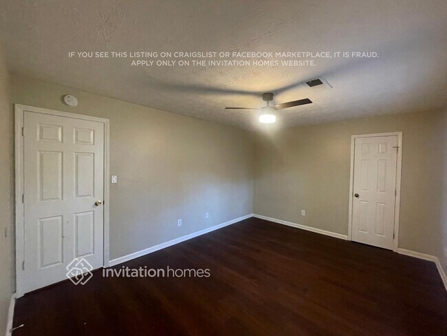 Building Photo - 1234 Woodland Ct SE