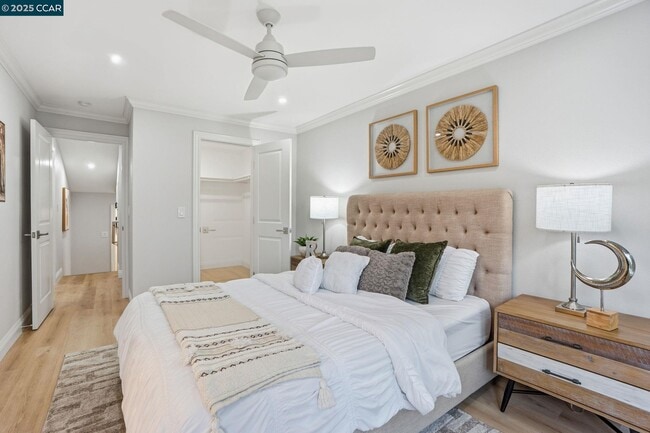 Building Photo - 289 Sierra Dr