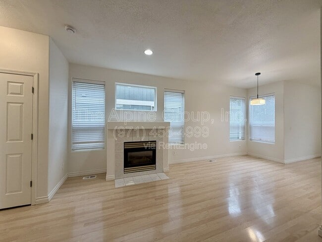 Building Photo - 5817 NW 174th Ave