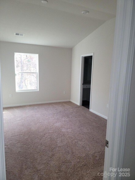 Building Photo - 9433 Creedmore Hills Dr